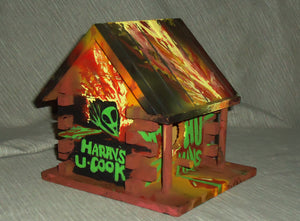 Cool Birdhouse, The "walk-in barbecue" birdhouse or Harry's U-Cook